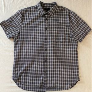 Vince Men’s Short Sleeve Button Down - Black & White 100% Cotton - Gently used